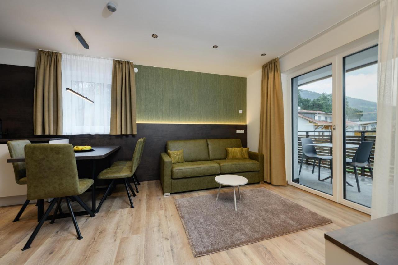 Sambock Quarter Pustrabase Lägenhet Bruneck Exteriör bild